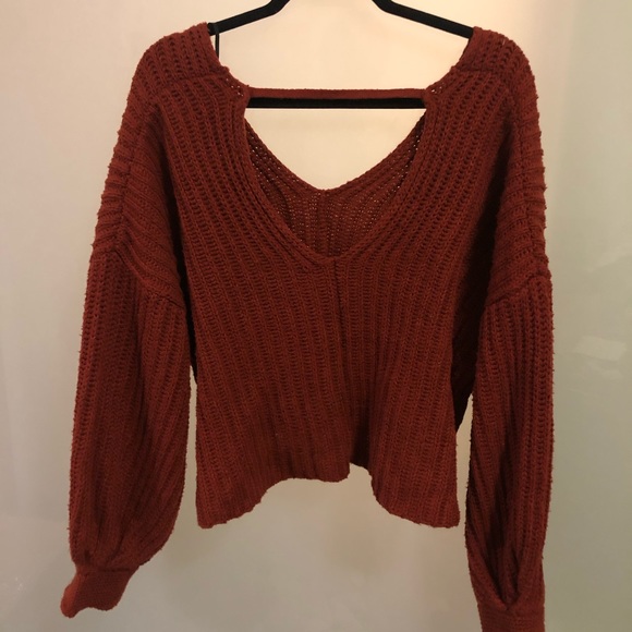 Chunky Knit Rust Coloured backless V-Neck Sweater - Picture 4 of 5
